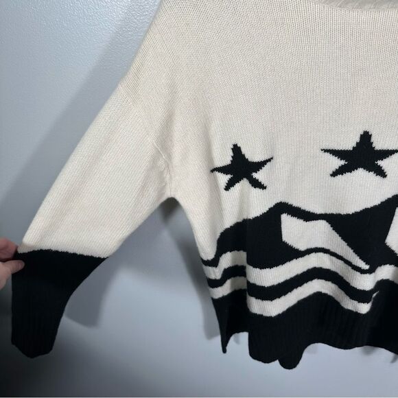 NakedCashmere Stella Star Graphic Turtleneck Cashmere Sweater NWT Size Small - Picture 12 of 16